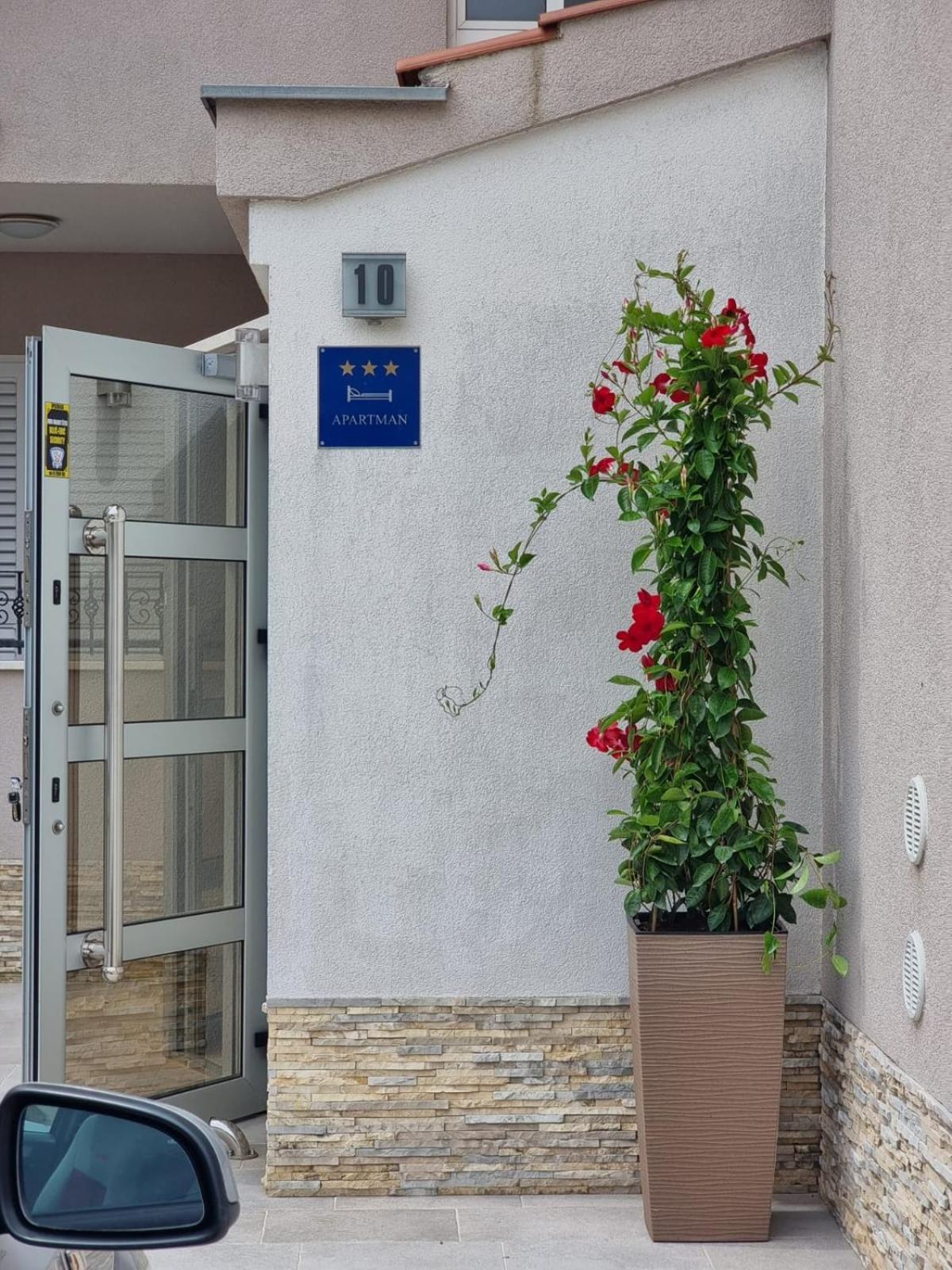 Vila Bonbon 2 Biograd Na Moru Exterior foto